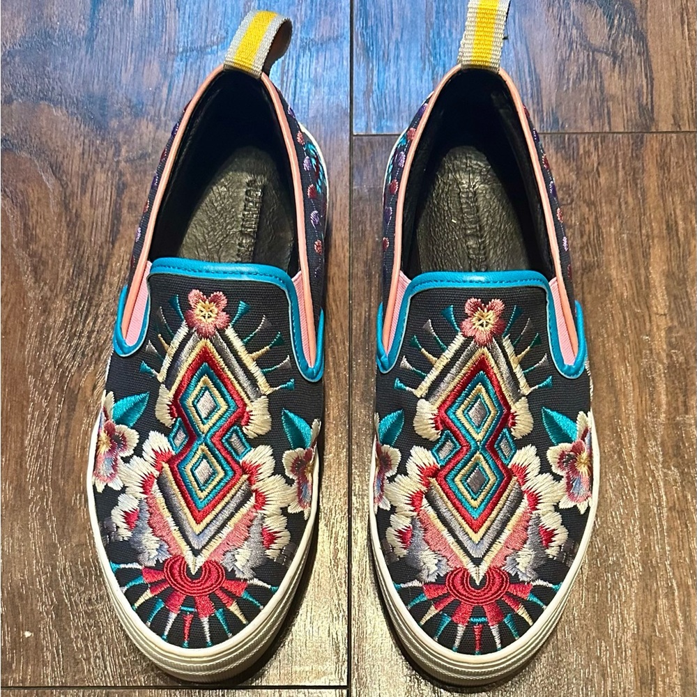 Johnny Was Hutton Multicolor Embroidered Slip-On Sneakers EU39